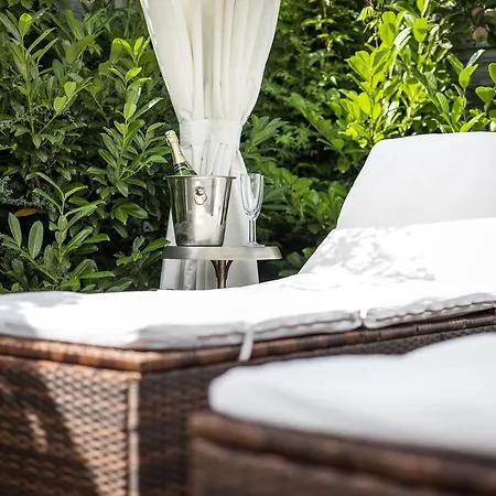 Pytloun Wellness Travel
